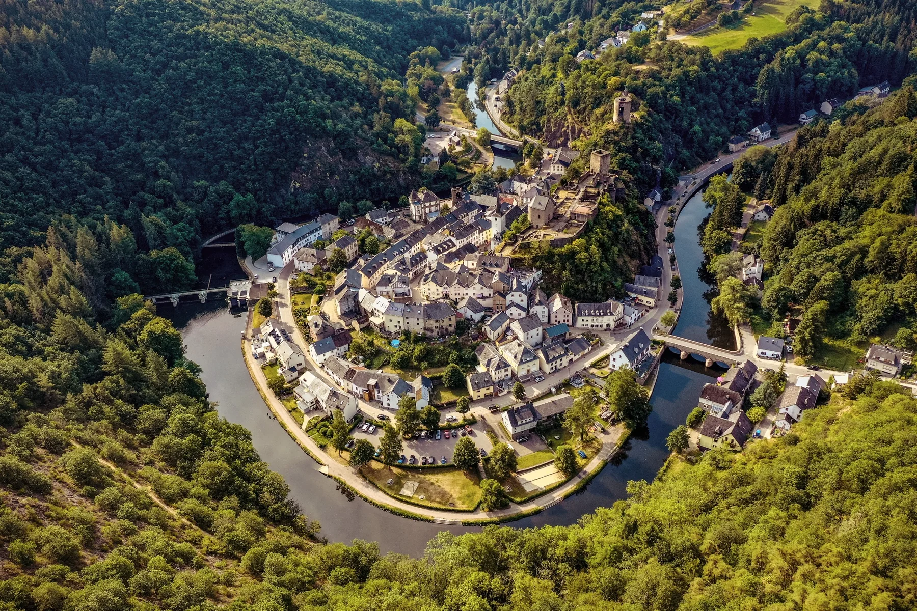 Aerial view of Esch-sur-Sûre on a scenic private Luxembourg tour